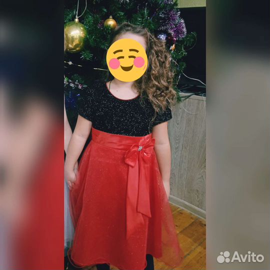 Красивое платье для девочки 128