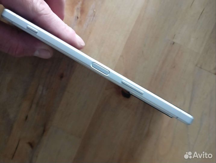 Телефон Sony xperia 1