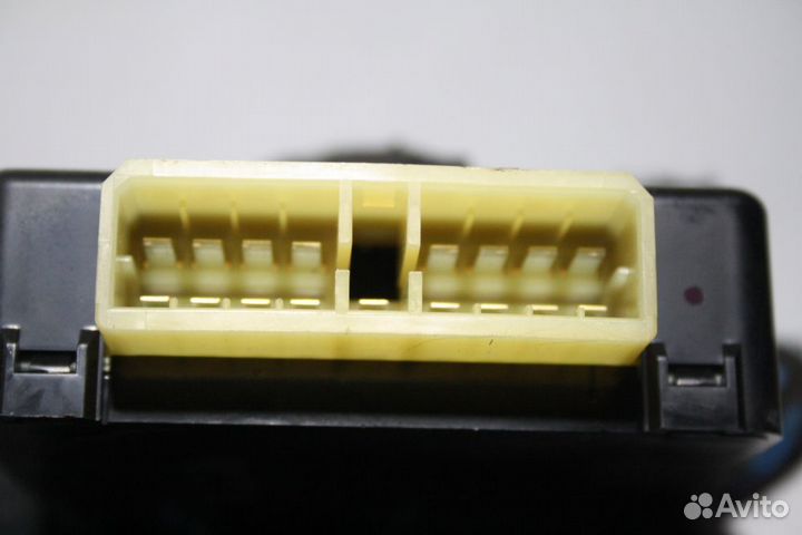 Блок управления светом Kia Rio 3