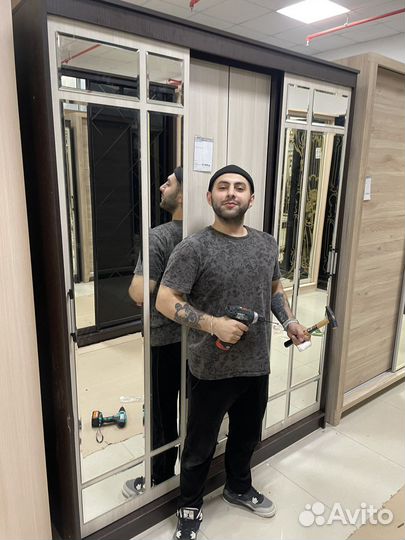 Сборщик мебели