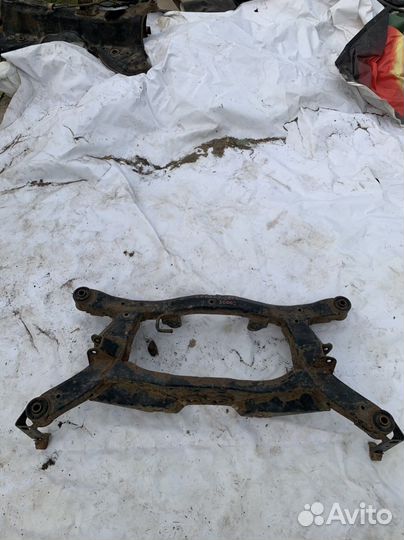 Балка задняя subaru legacy BP5 B4