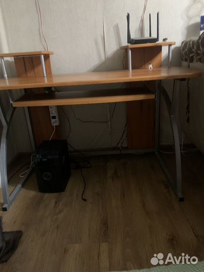 Компьютерный столик бу