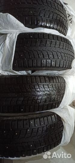 Dunlop SP Winter Ice 07 215/65 R16 102