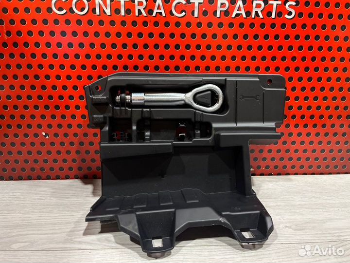 Ящик для инструментов Bmw 4 F36 2017