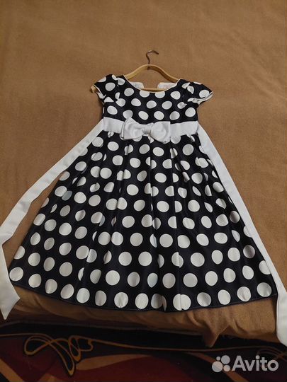 Продам красивые платья