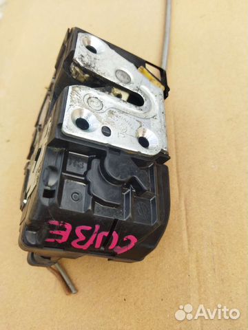 Замок 5 двери Ниссан cube Z11