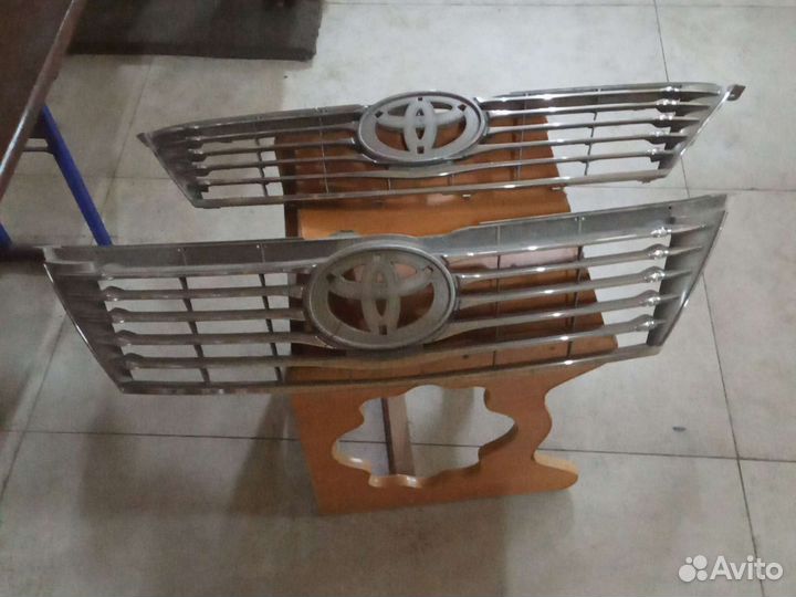 Решетка радиатора Toyota Camry V50, XV50