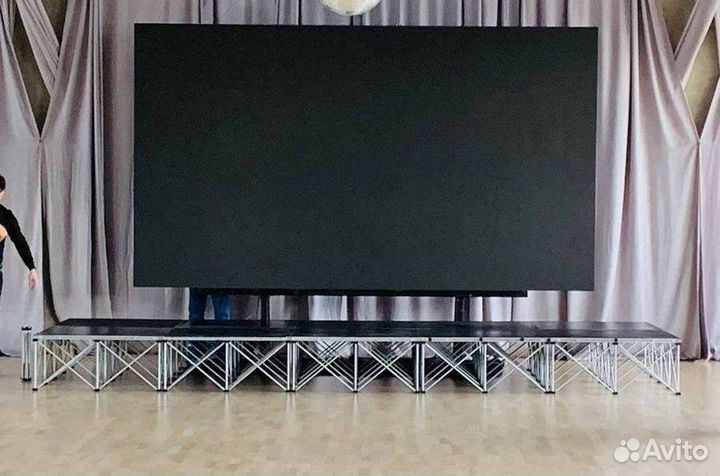 Светодиодный экран / Рекламный экран