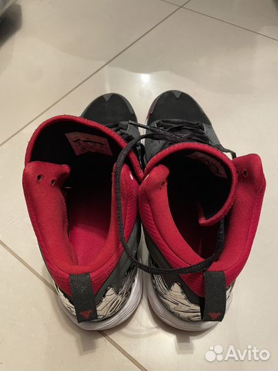 Баскетбольные jordan кроссовки jordan melo M10