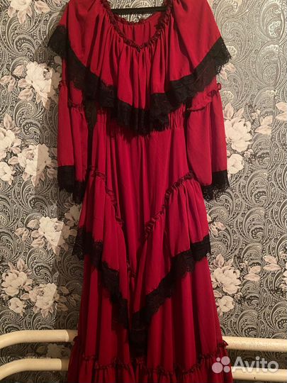 Вечернее платье в пол