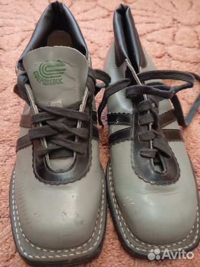 Лыжные ботинки, Свердловск СССР 24Р