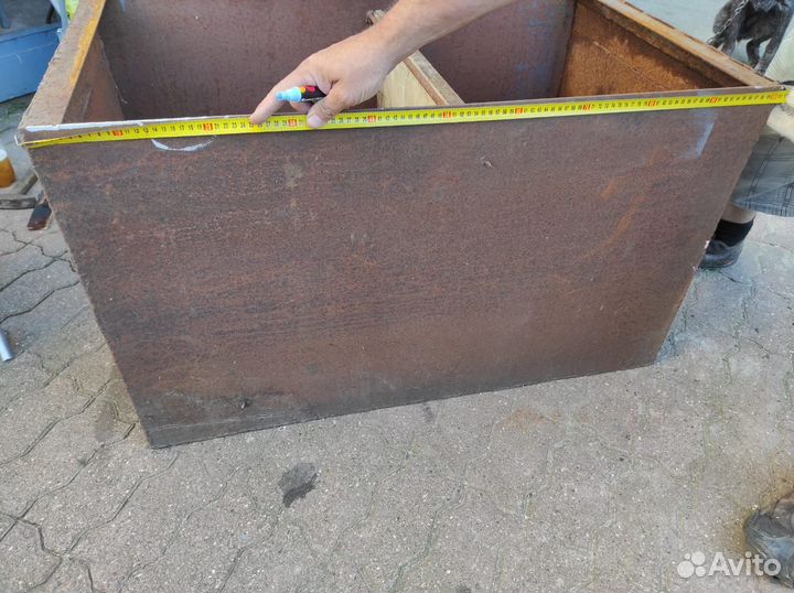 Продам короб металлический 600*600*1000 с крышкой
