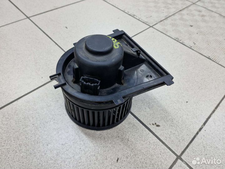 Мотор отопителя печки 1J1819021B Audi, VW, Skoda