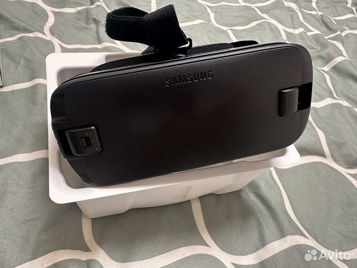 Очки виртуальной реальности