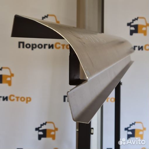 Ремонтные пороги Ford Escape кузовные левый