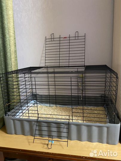 Клетка большая