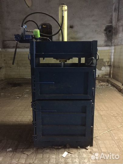 Пресс для картона, пленки, бумаги