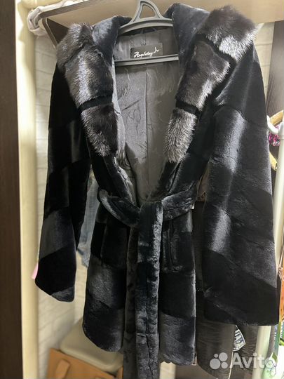 Шуба стриженный бобрик,отделка норка