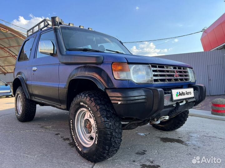 Mitsubishi Pajero 2.4 МТ, 1994, 250 000 км