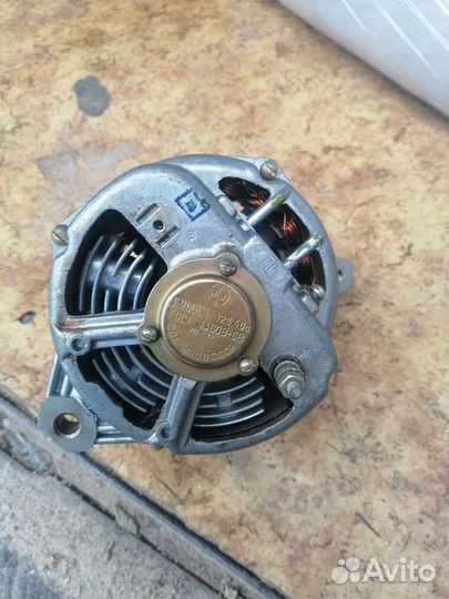 Москвич 412 генератор, фары, стекла на фару, СССР