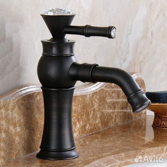 Смеситель для раковины