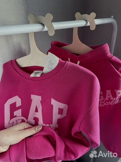 Детский костюм gap для девочки новый 98