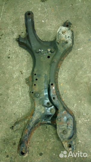 Джили эмгранд передний подрамник