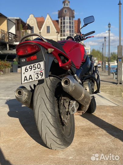 Honda X11 (CB1100SF)