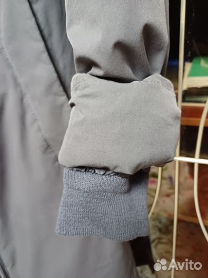 Женская зимняя куртка 40-42р