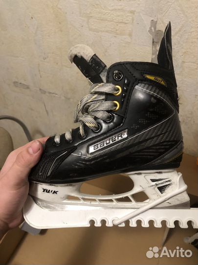 Хоккейные коньки bauer supreme 160