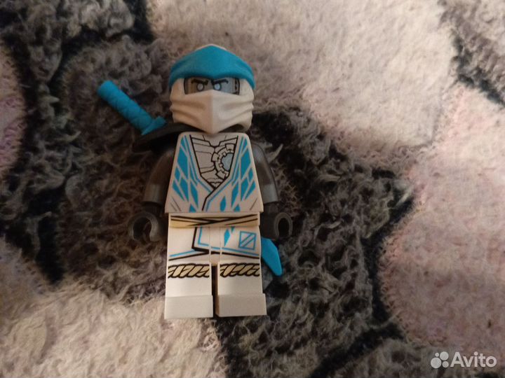 Минифигурка зейн Лего Ninjago