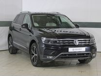 Volkswagen Tiguan 2.0 AMT, 2018, 105 000 км, с пробегом, цена 3 129 000 руб.