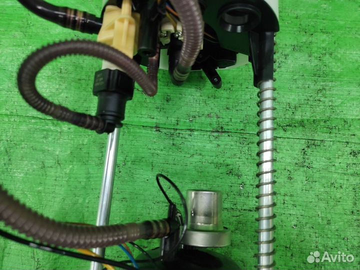 Топливный насос / бензонасос Audi Q5 2008-2012