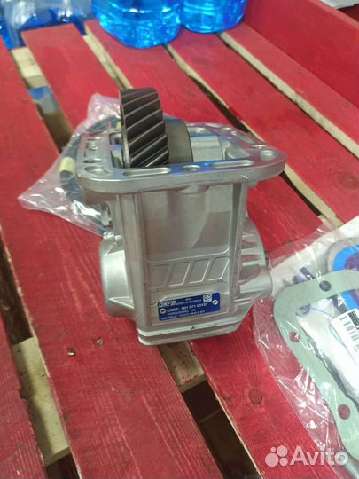 Коробка отбора мощности (ком) 00107100137