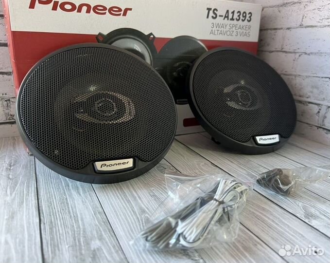 Автомобильные колонки Pioneer 13 см