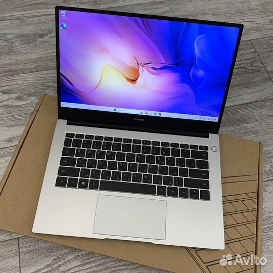 Huawei MateBook 14 i5/16/512