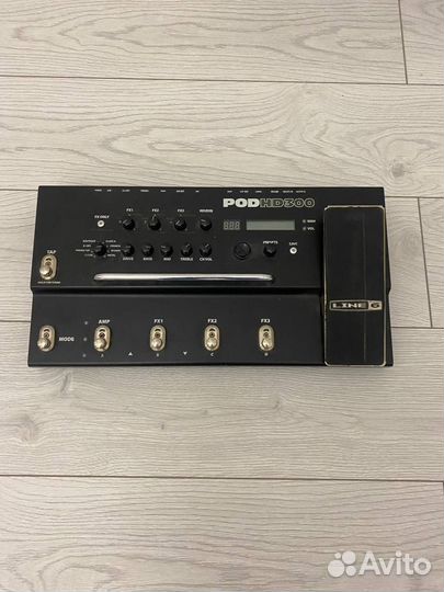 Гитарный процессор line 6 POD HD300