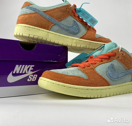 Nike Dunk SB Low 