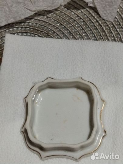 Очаровательная шкатулка, пудреница времен СССР