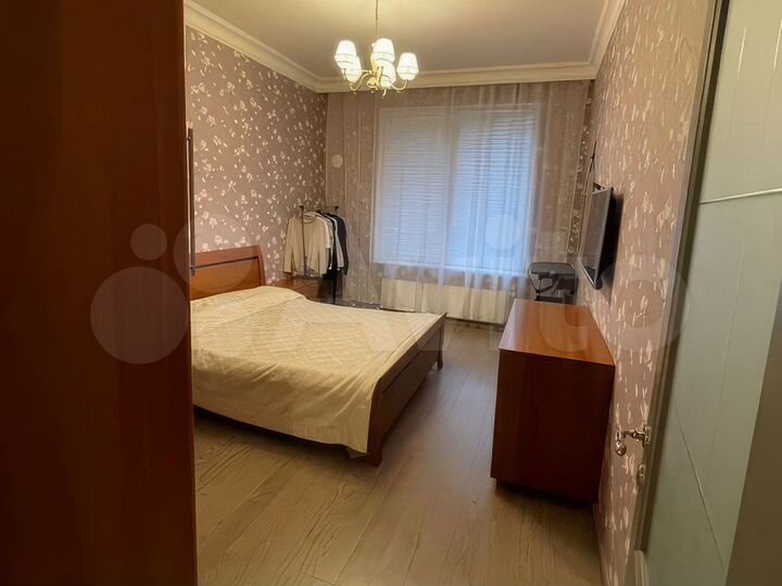 2-к. квартира, 54,9 м², 1/3 эт.