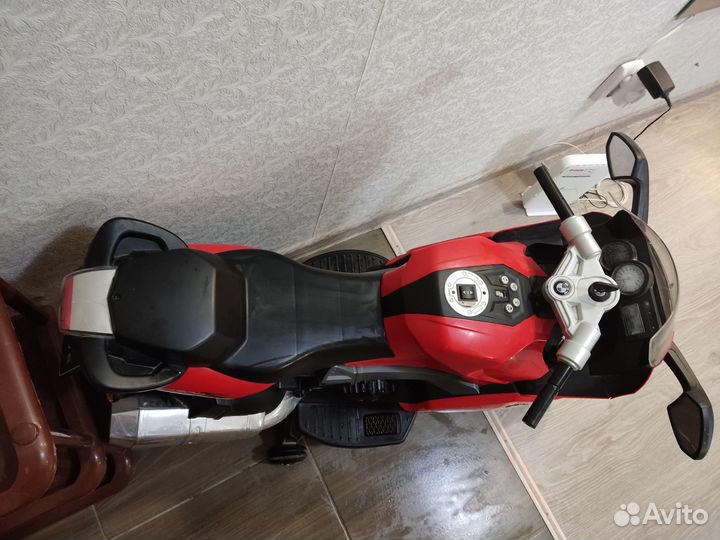 Продам мотоцикл (электромобиль)