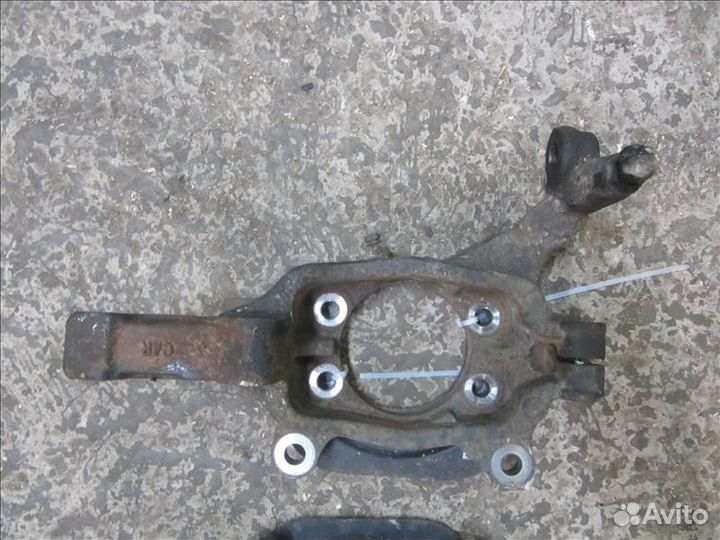 Кулак поворотный передний Nissan Murano Z50