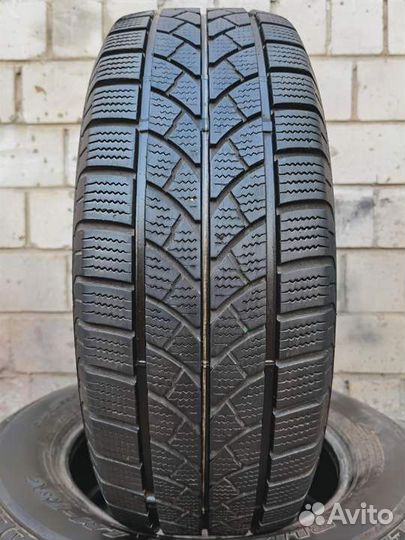 Bridgestone Blizzak LM-18 205/65 R15C 102T