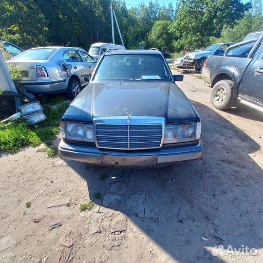 Мерседес 124 по запчастям