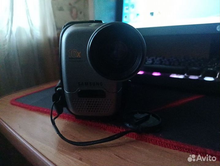 Видеокамера Samsung vp-a20