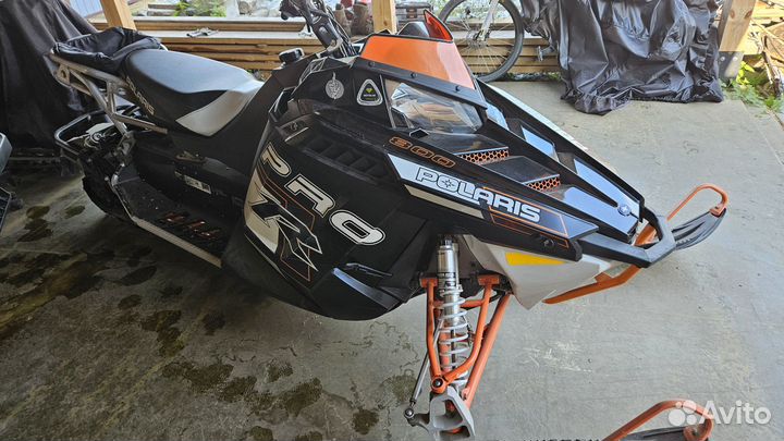 Снегоход Polaris pro-r