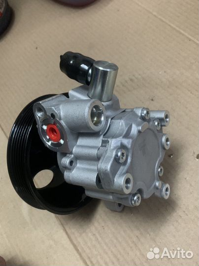 Насос гура мерседес 212