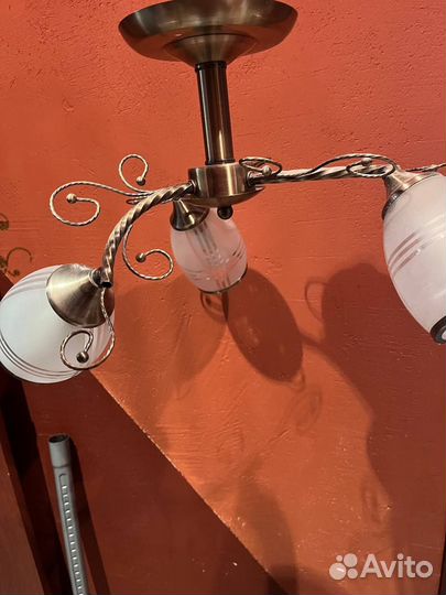 Светильник потолочный