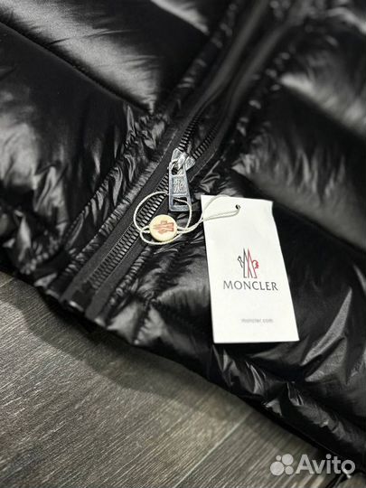 Жилетка Moncler