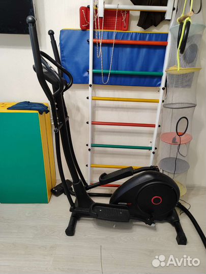 Эллиптический тренажер titanium